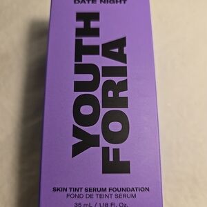 Youthforia Date Night Skin Tint Serum Foundation Medium Coverage‎ 330 NIB